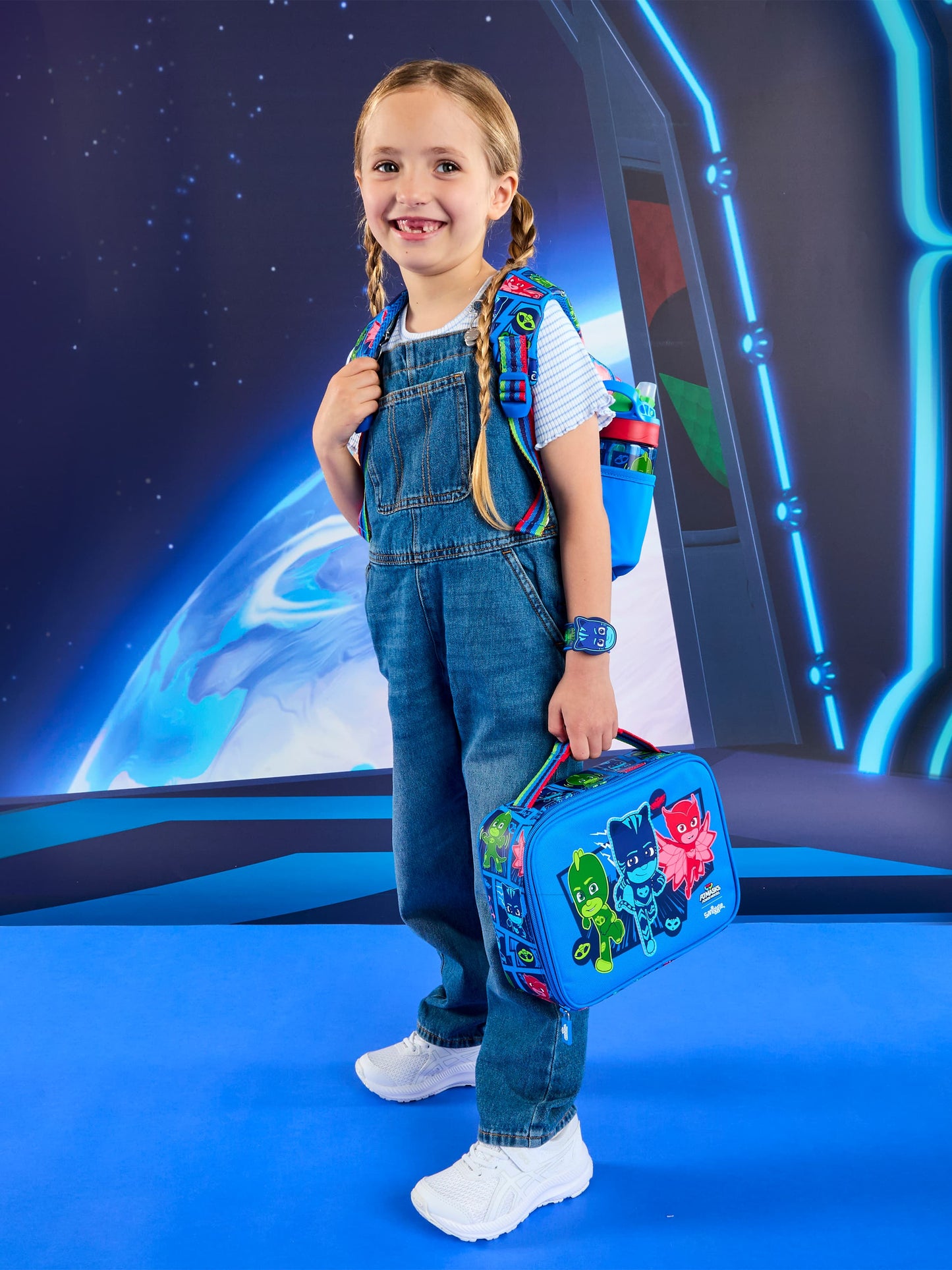 Smiggle - Piyano Maskeleri Power Heroes Teeny Minik Kare Öğle Yemeği Kutusu-4